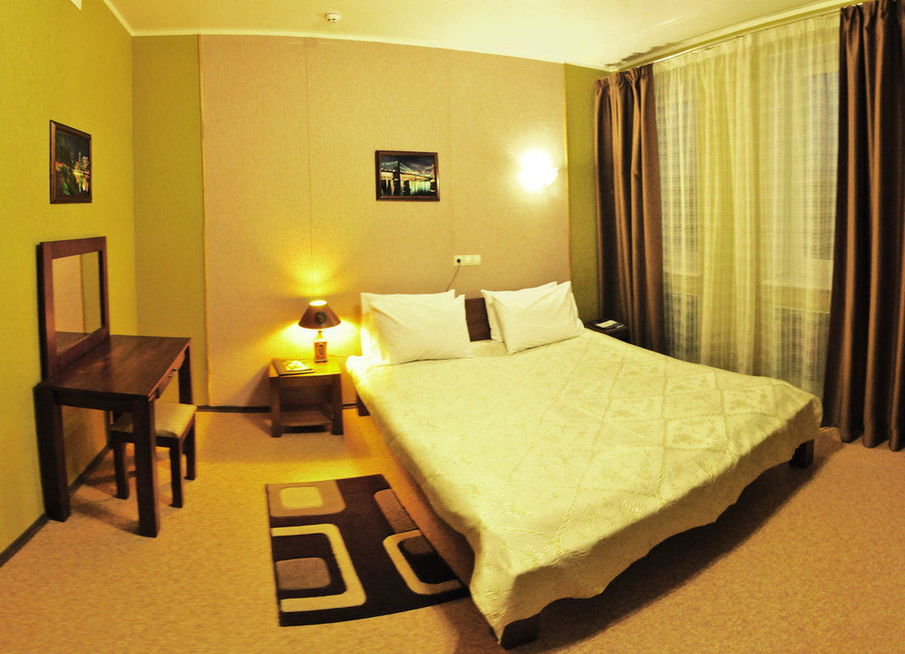 Hotel An-2 Kharkiv Eksteriør bilde