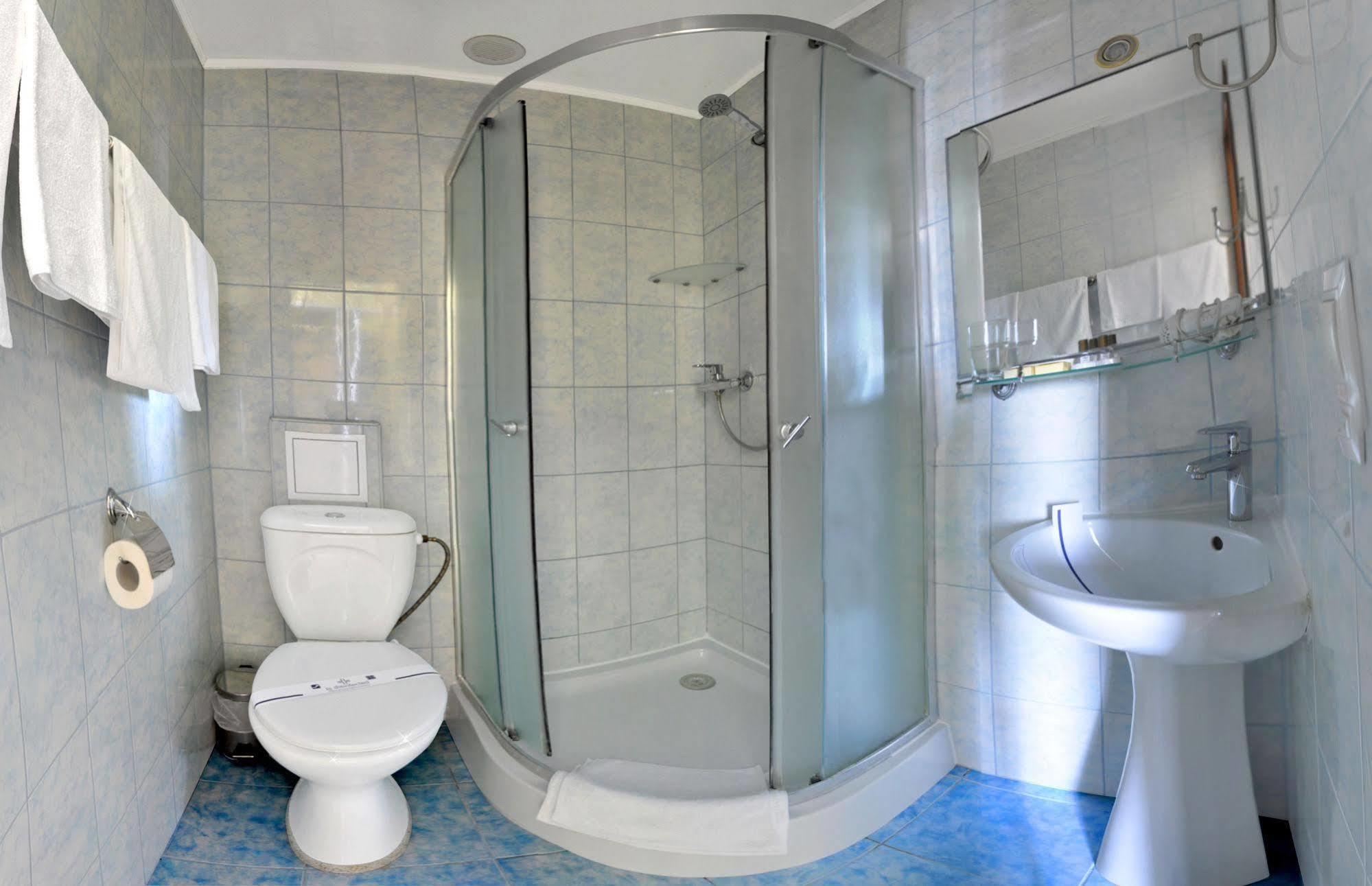 Hotel An-2 Kharkiv Eksteriør bilde